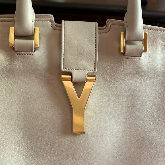YSL Handbag 👜‎ - Picture 14 of 16